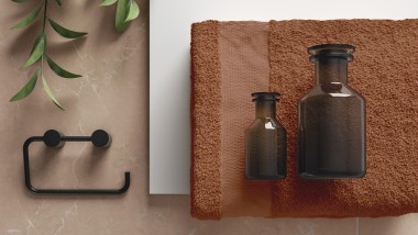 Vannituba trendikas Peach Fuzz'is koos Geberit AquaClean Alba duši tualetiga