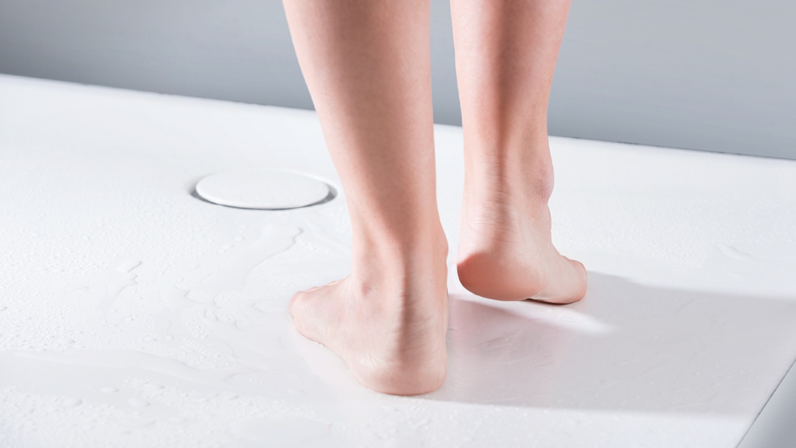 Geberiti dušialuse Setaplano põrandapind Geberiti dušialuse Setaplano põrandapind