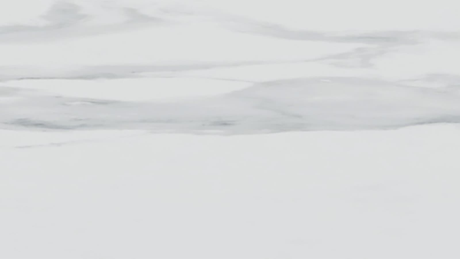 Värv: valge marmori välimusega kivikeraamika Värv: valge marmori välimusega kivikeraamika