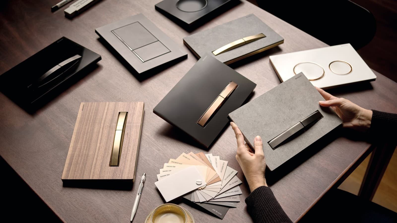 Saadaval on erinevad loputusplaadid Saadaval on erinevad loputusplaadid